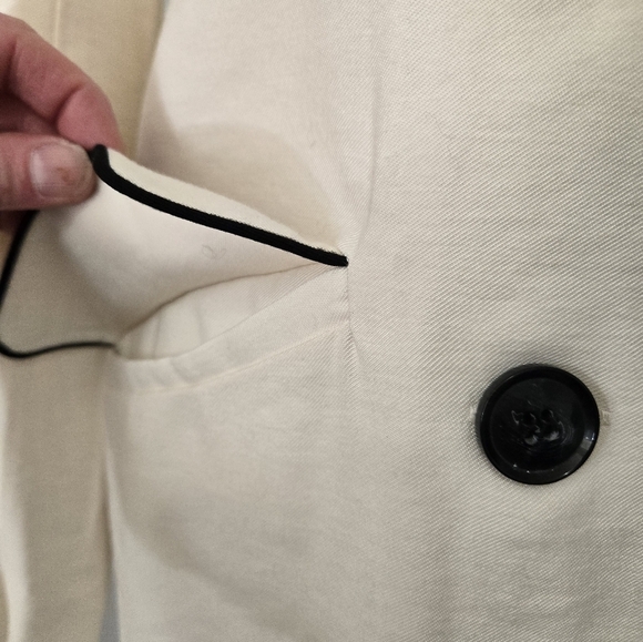 Zara-NWT- TRF Collection Cream Double-Breasted Coat/ Blazer/ Mini Dress. Size XS - Picture 5 of 16